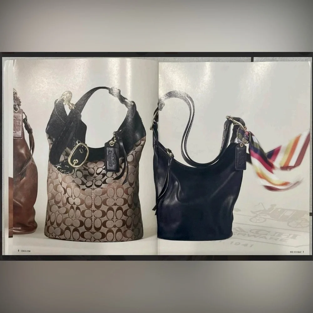 Coach Y2K Black Leather Bleecker Duffle w/ Tattersall Lining - Aprox 12” x 10” - Picture 15 of 17